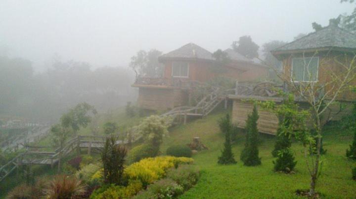 Mokfahsai Resort 来兴府 外观 照片